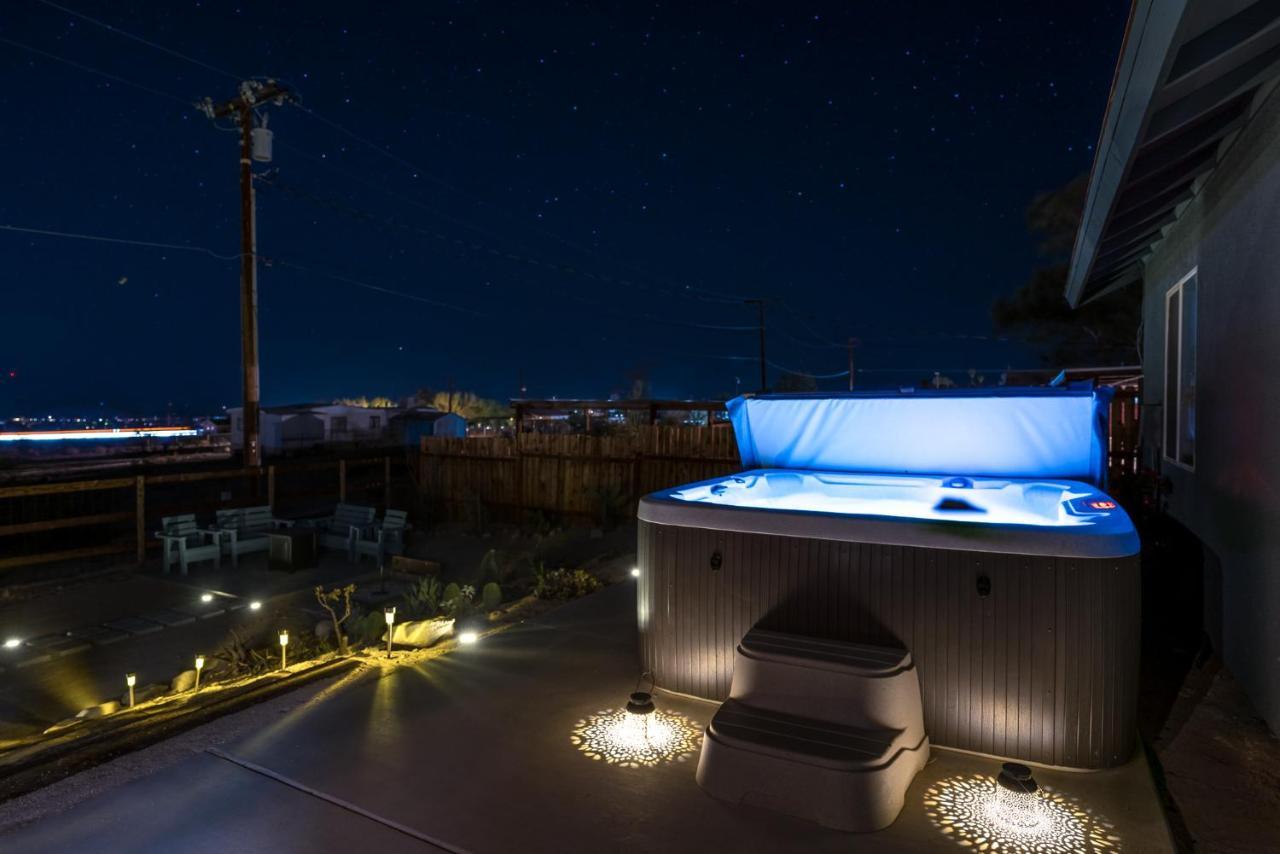 Desert Twilight 29 - Hot Tub & Ev Charger Twentynine Palms Exterior foto